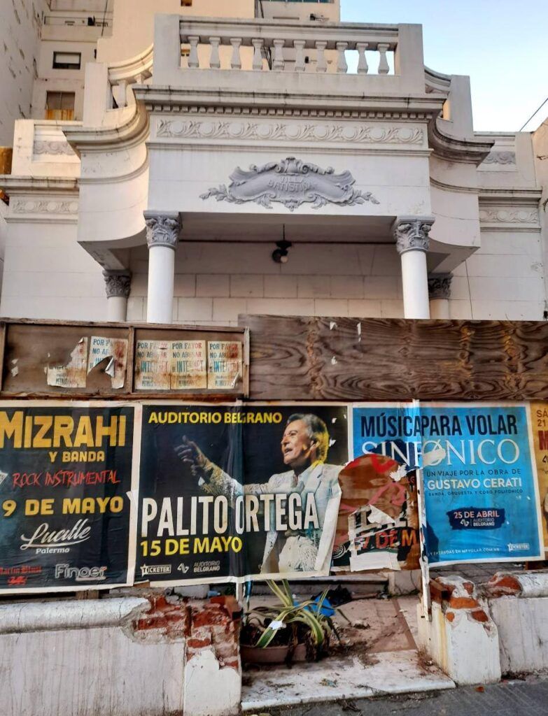 ¿Nuevo negocio inmobiliario?: advierten sobre la inminente demolición de una casona histórica de Saavedra 1 ¿Nuevo negocio inmobiliario?: advierten sobre la inminente demolición de una casona histórica de Saavedra