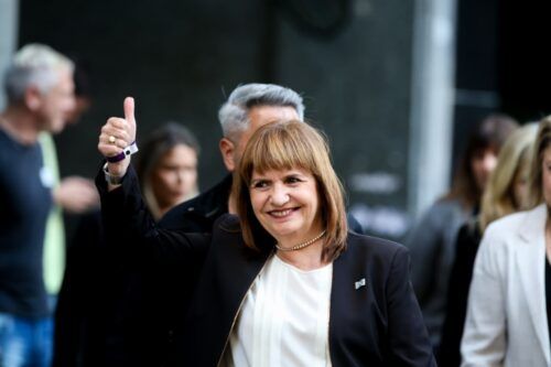 Bullrich dice que el Gobierno está dispuesto a dialogar con todos (menos con el peronismo)