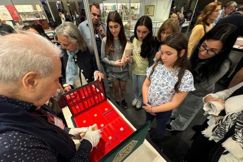 Feria del Libro Antiguo: la fascinación por la cultura impresa