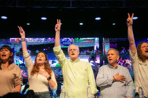 Puja de modelos: la consigna que afianza Fuerza Patria en la recta final de la campaña