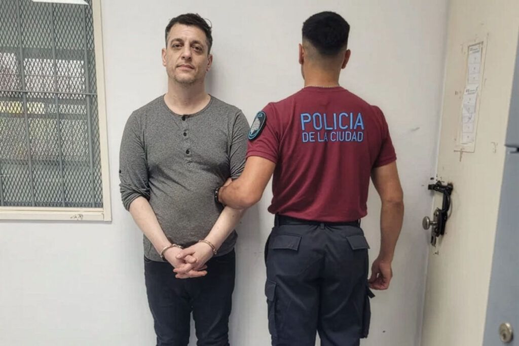 Las redes que se tejen contra la violencia de género: “no queremos llorar a más amigas” 2 Las redes que se tejen contra la violencia de género: “no queremos llorar a más amigas”