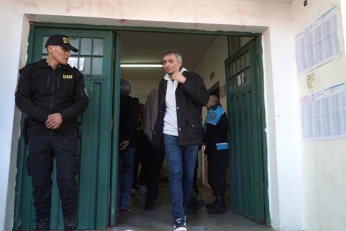 Máximo Kirchner: “A nadie le cae bien que un presidente de otro país nos diga cómo votar»