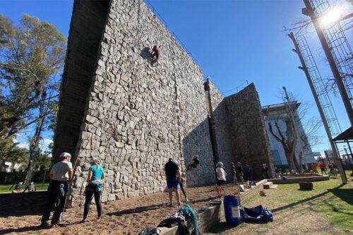 Andinistas buscan evitar la demolición de la palestra urbana más importante del mundo