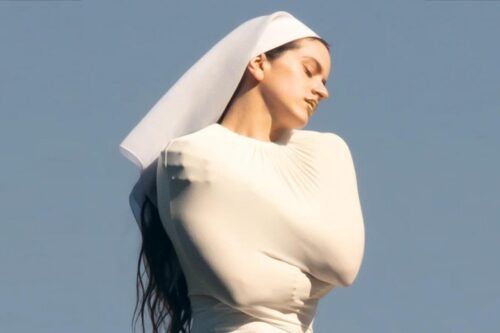 Rosalía anuncia su esperado nuevo álbum, predica con el ejemplo y busca la salvación eterna