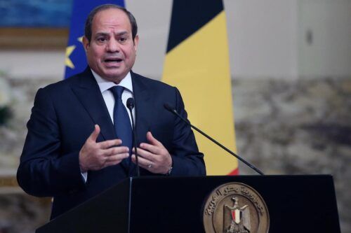 El presidente de Egipto ve «señales alentadoras» para que avance el diálogo e Israel acepte un alto el fuego en Gaza