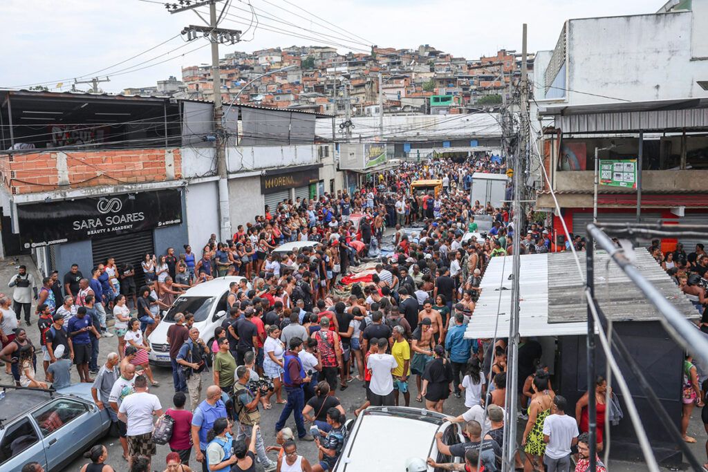 Río de Janeiro: aumentan a 132 las personas muertas tras el sangriento operativo policial en las favelas 1 Río de Janeiro: aumentan a 132 las personas muertas tras el sangriento operativo policial en las favelas
