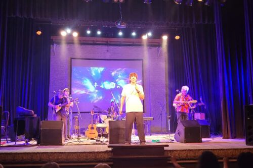 Facón vuelve a brillar: el grupo de Azul regresa con disco nuevo y lo presenta en CABA