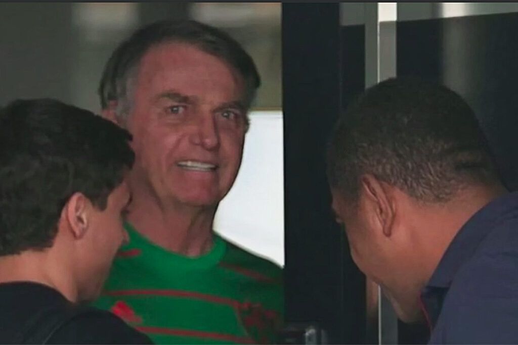 La Policía de Brasil arrestó de forma preventiva al ex presidente Jair Bolsonaro