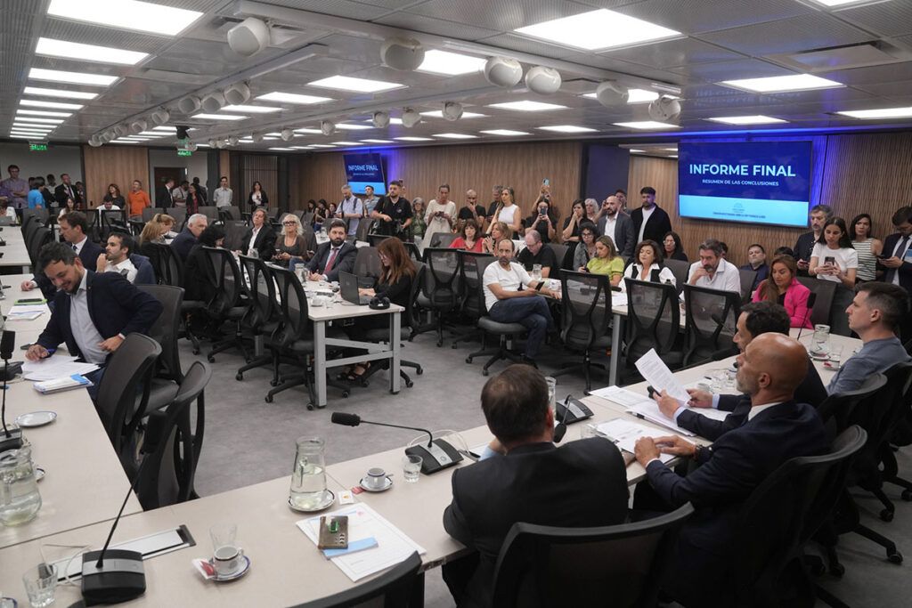 “Alta gravedad institucional”: para Diputados, Milei usó la investidura presidencial para que se cometa la estafa $Libra 2 “Alta gravedad institucional”: para Diputados, Milei usó la investidura presidencial para que se cometa la estafa $Libra