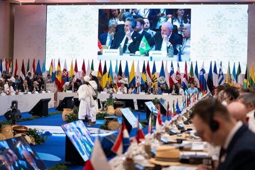 Cumbre Celac-UE: acuerdo sobre narcotráfico y críticas a EEUU por el despliegue militar en el Caribe