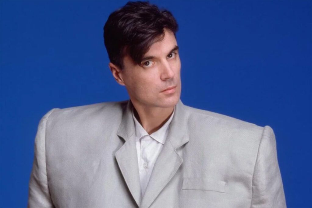 David Byrne reveló que padece síntomas compatibles con el espectro autista y que la música lo ayudó a comunicarse mejor