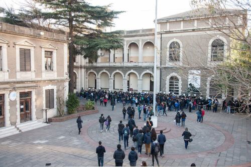El desmantelamiento de la Educación Técnica y el diseño de un país de servicios