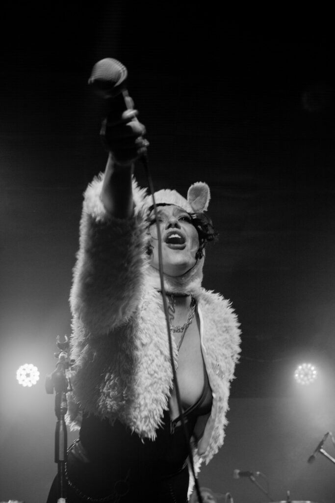 Pequeño Bambi, queer punk, riesgo y rebelión 2 Pequeño Bambi, queer punk, riesgo y rebelión