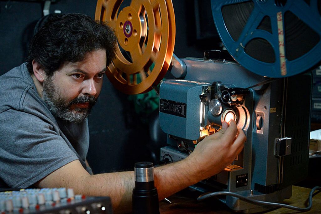 Agenda de espectáculos con lo mejor de la semana: Juli Laso, Mogwai, Mauricio Dayub, Fellini, la Bersuit y mucho más