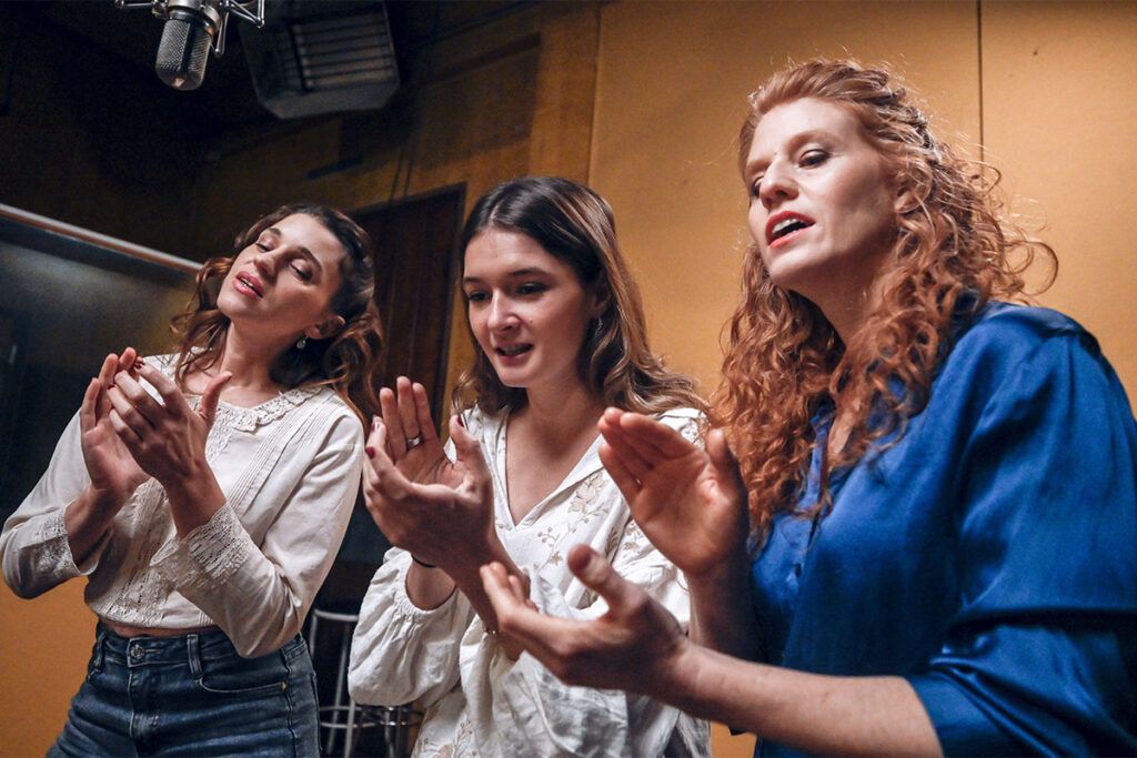 Eva y Nadia consolidan su propuesta estética con raíces y sensibilidad propia