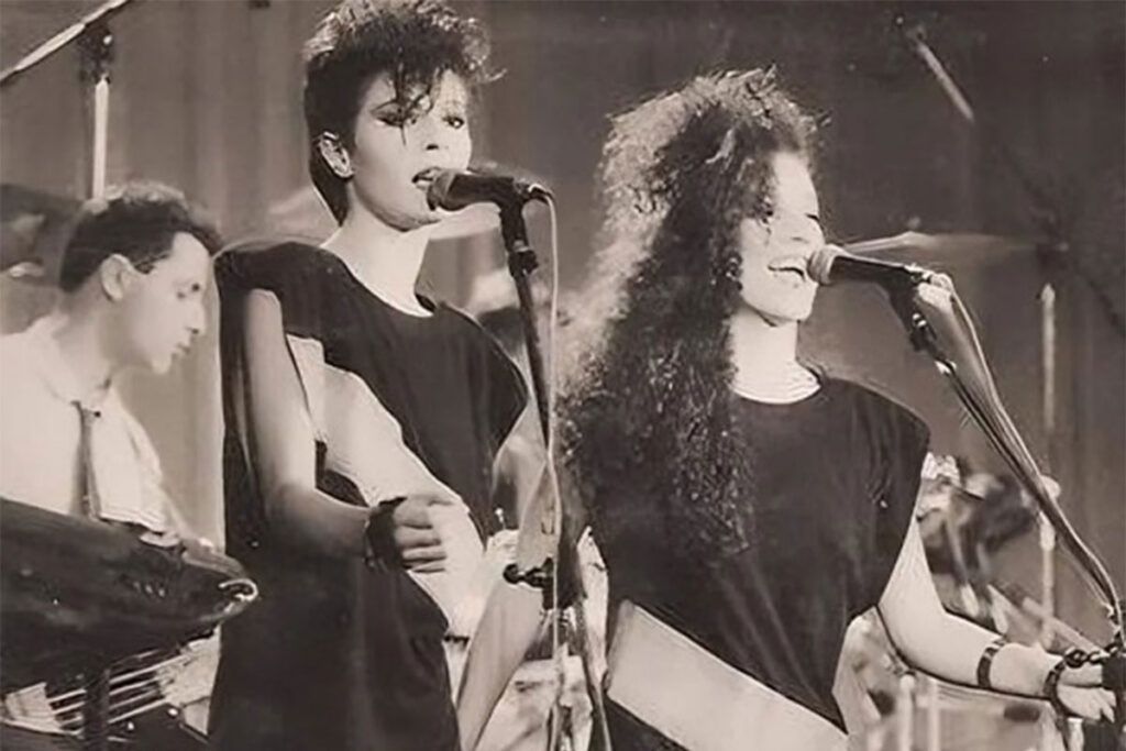 Ping pong con Isabel de Sebastián: "Spinetta compuso un tema solo para mí, no puedo estar más agradecida"