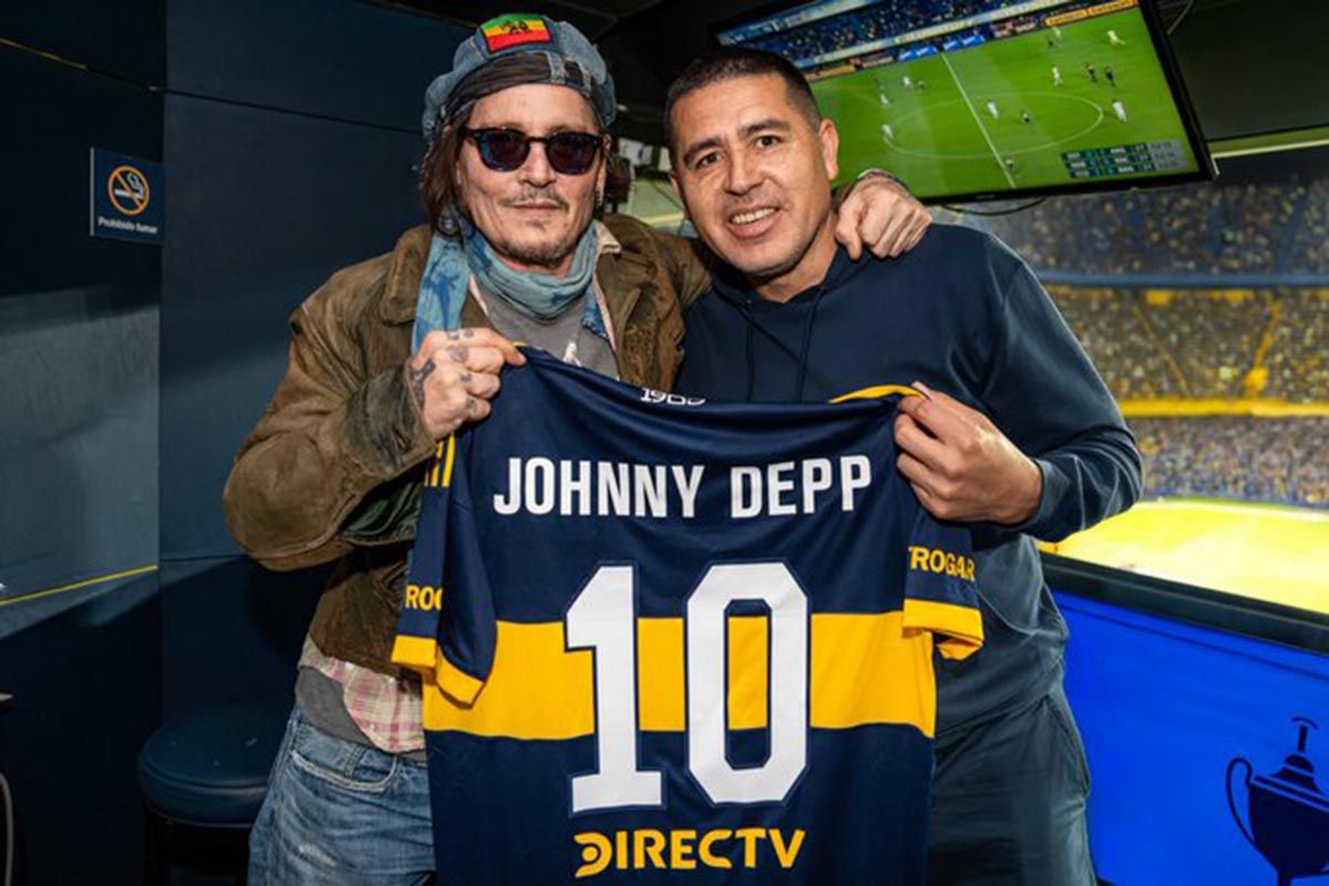 “¡Dale, Boca!, “¡Dale, Boca!”: Johnny Depp cantó durante el triunfo del Xeneize en la Bombonera