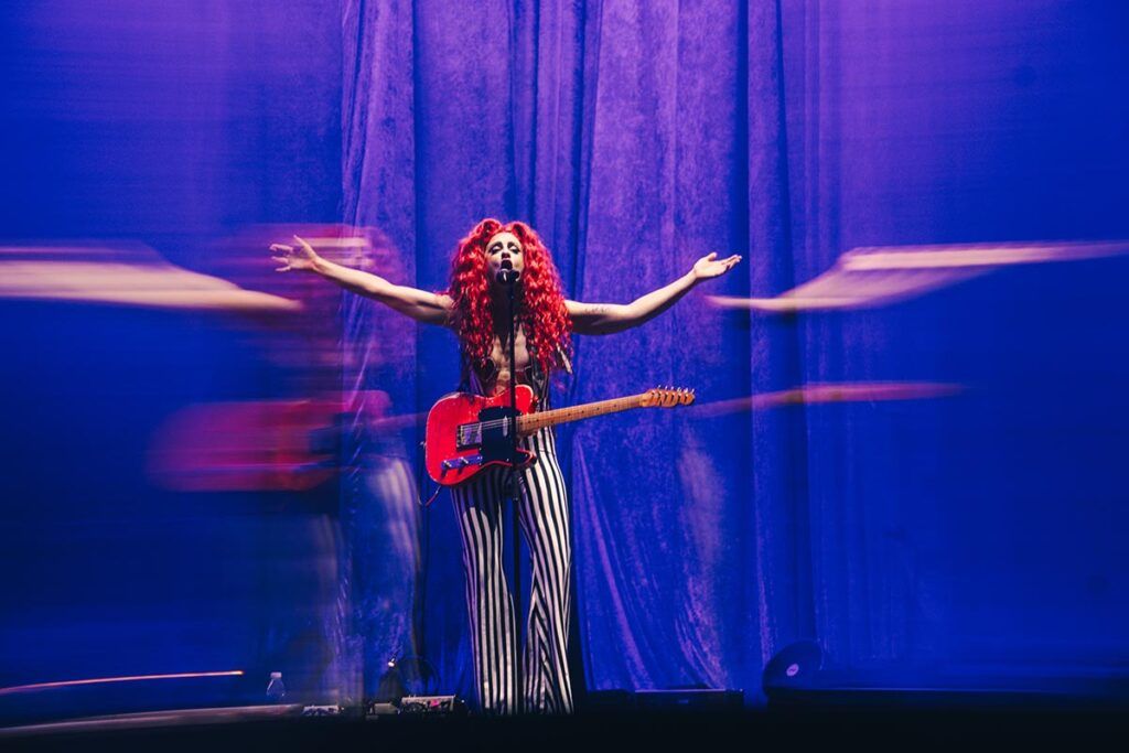 Marilina Bertoldi convirtió “Para quien trabajas Vol.1” en una revolución pop-punk