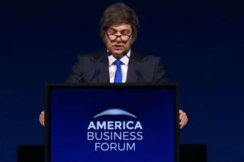 Milei en Miami: "La oposición intentó llevar a cabo un golpe económico"