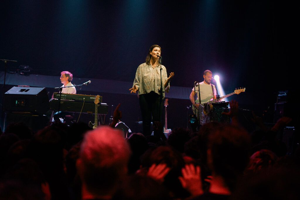 El regreso triunfal de Stereolab: magia retrofuturista en el C Art Media