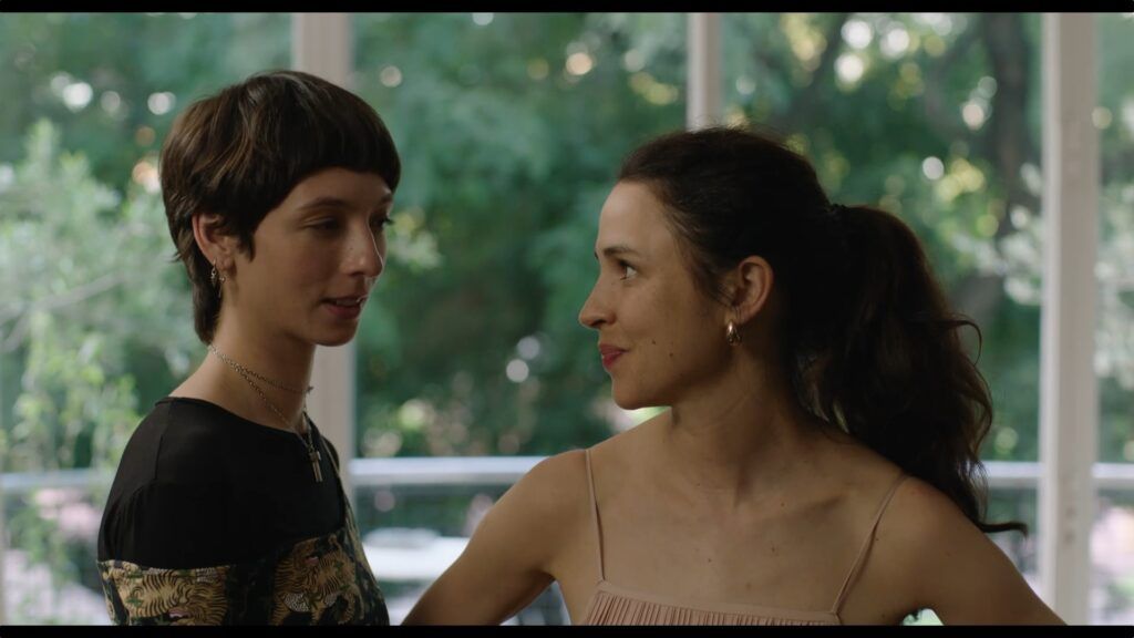 Se estrena “Las corrientes”: Milagros Mumenthaler regresa con un retrato íntimo de una mujer en crisis