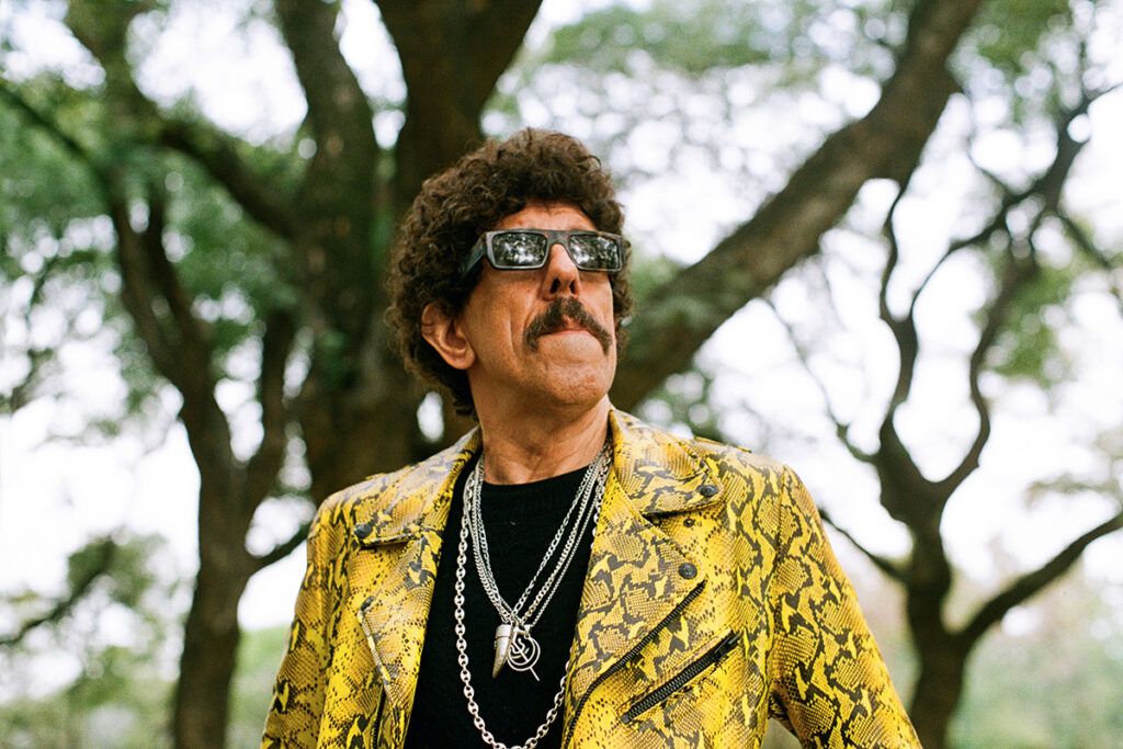 Carca: la recuperación del trasplante de corazón, el lanzamiento de su noveno disco y la vuelta a los escenarios