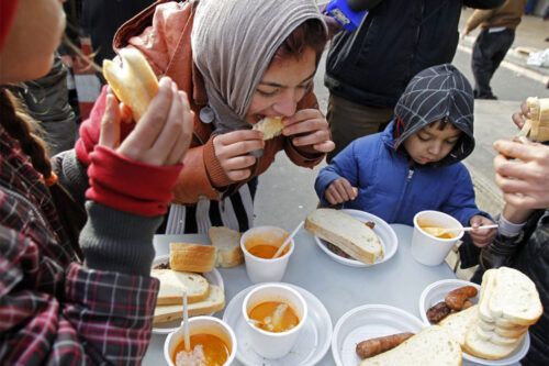 Europa, y no sólo los países del oeste, financian una guerra que los hunde aún más en el barro