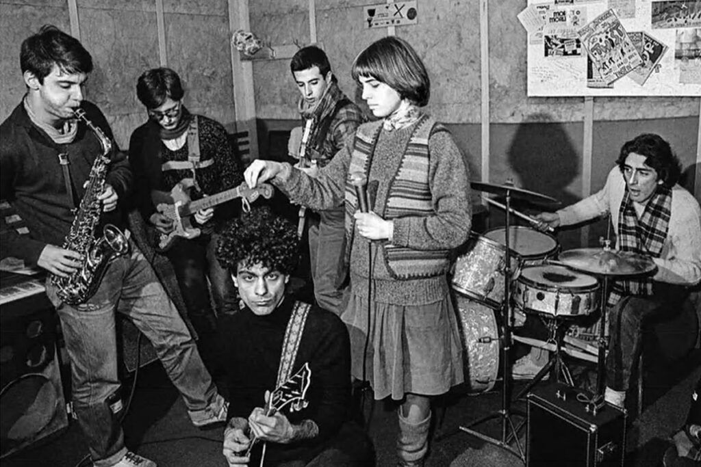 "La dicha en movimiento": la vuelta de la democracia y la alegría insolente de Los Twist retratadas en una película 1 "La dicha en movimiento": la vuelta de la democracia y la alegría insolente de Los Twist retratadas en una película