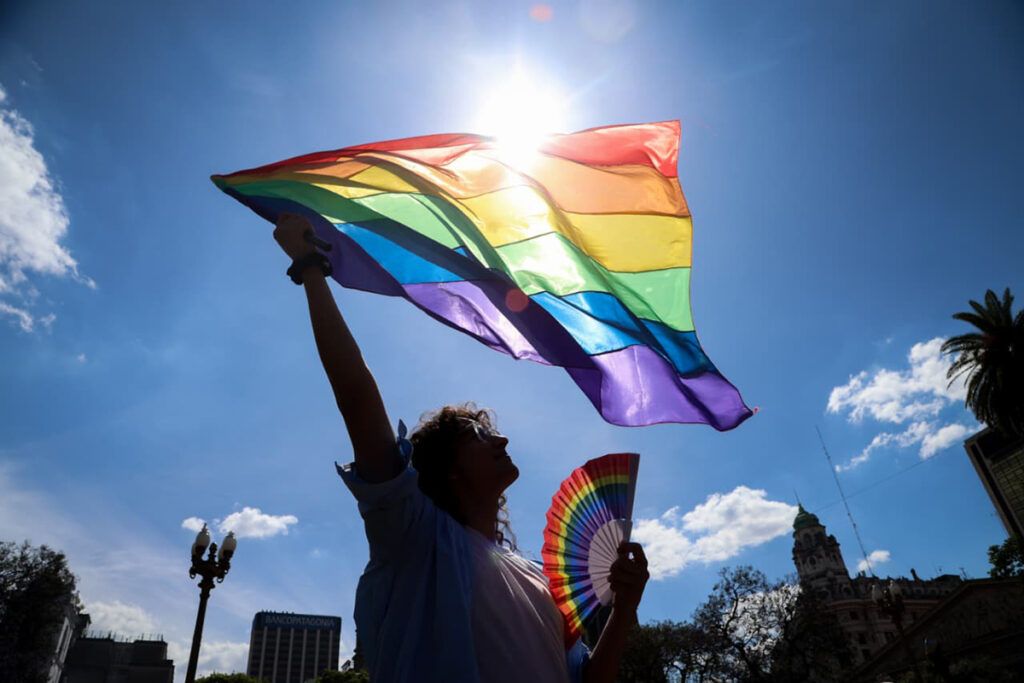 Postales del Orgullo: lucha y color en la marcha 2025
