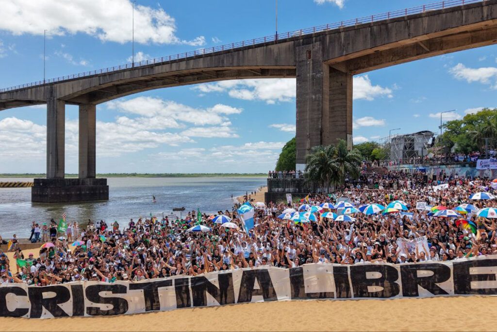 La furia transfeminista marcó el pulso del 38º Encuentro Plurinacional que eligió a Córdoba como próxima sede