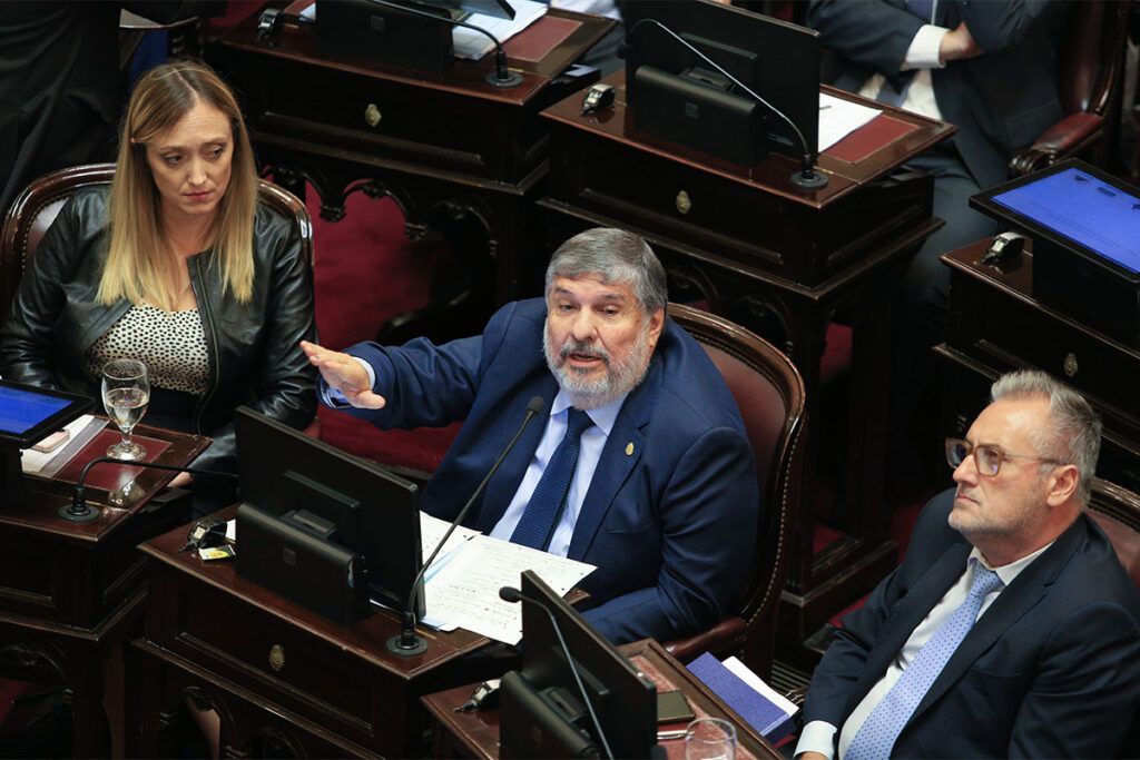 A días del debate por la reforma laboral la unidad del interbloque peronista en el Senado volvió a entrar en crisis