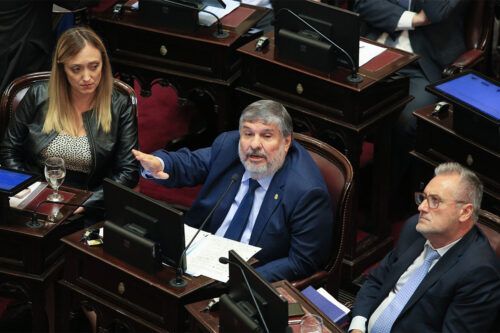 Giro político: la estrategia del peronismo para volver a construir una mayoría