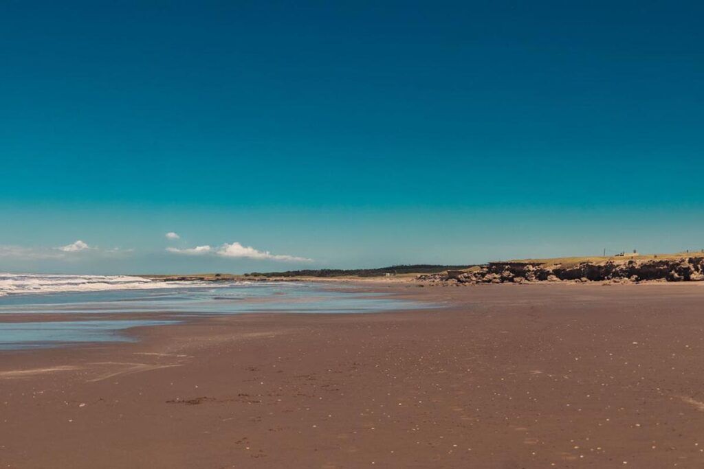 Cinco opciones playeras para aprovechar el finde largo