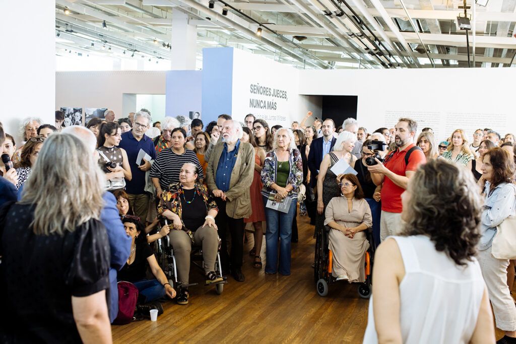 “Señores Jueces, Nunca Más”, una muestra sobre la memoria viva a 40 años de los juicios a las Juntas