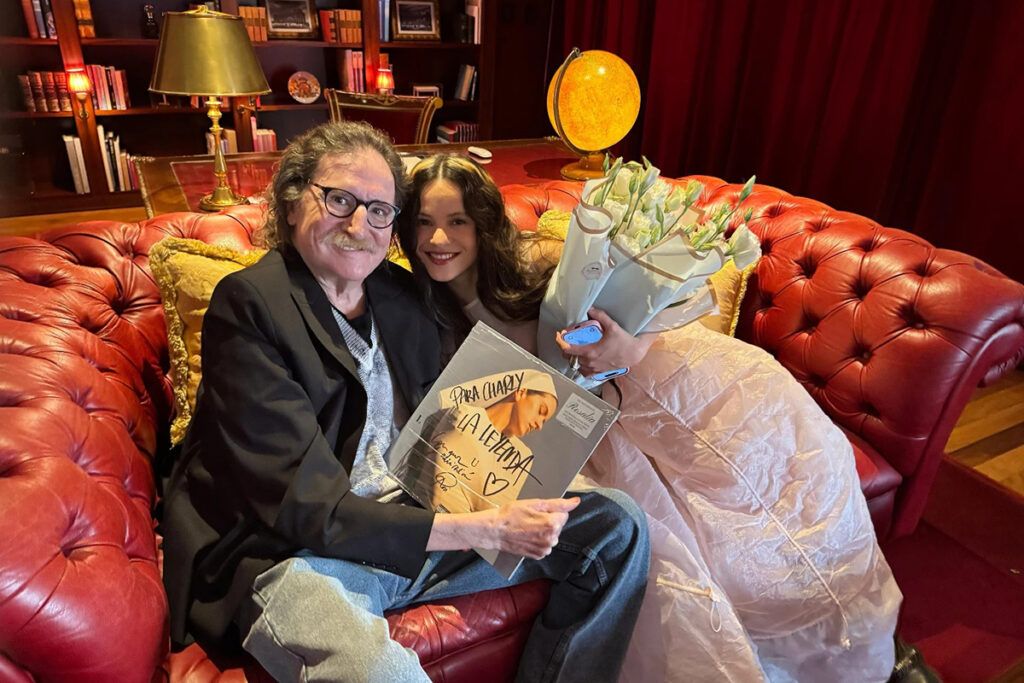 “Mira, Evita Perón”: Rosalía y una postal inolvidable desde el Obelisco