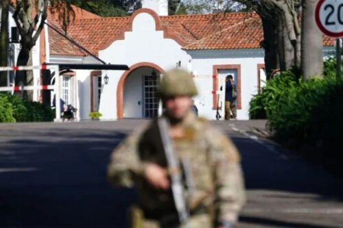 Cuatro muertes de soldados ponen en alerta la crisis de salud y salarial en las Fuerzas Armadas y de seguridad