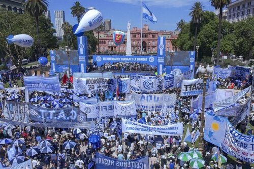 Organizaciones laboralistas señalan que el proyecto de modernización de Milei “atrasa más de 100 años”