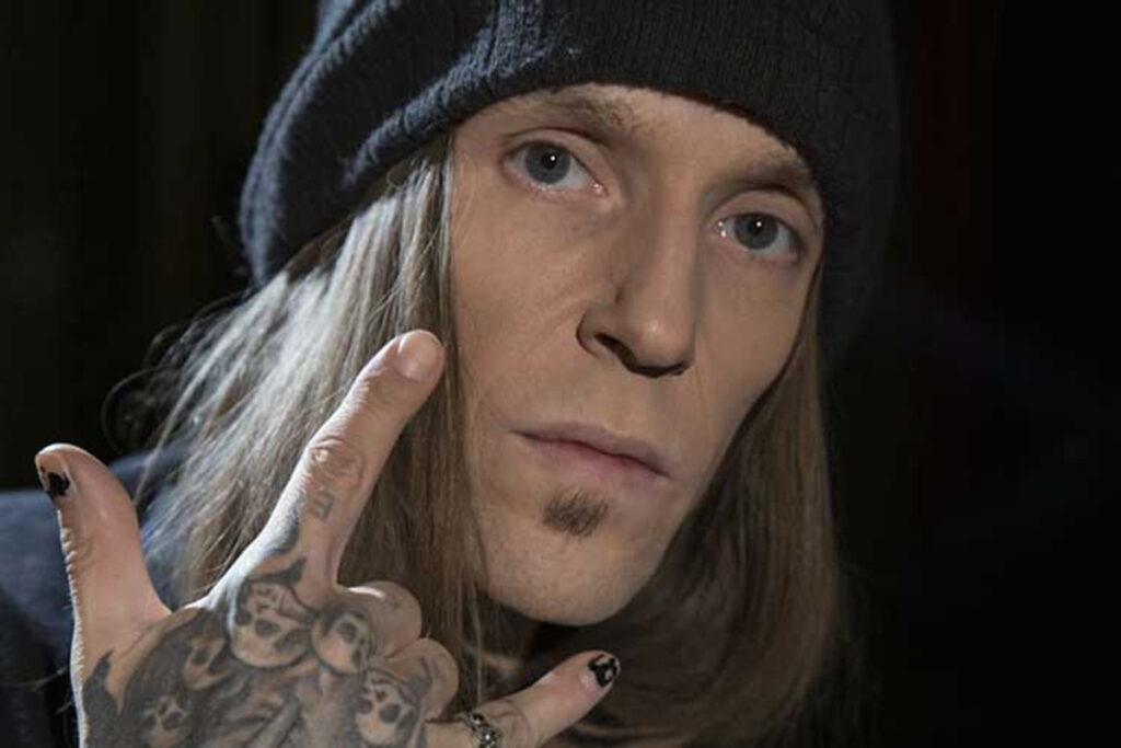 Alexi Laiho guitarrista, cantante y compositor de Children of Bodom: el singular talento de tocar demasiado sin sonar de más 3 Alexi Laiho guitarrista, cantante y compositor de Children of Bodom: el singular talento de tocar demasiado sin sonar de más