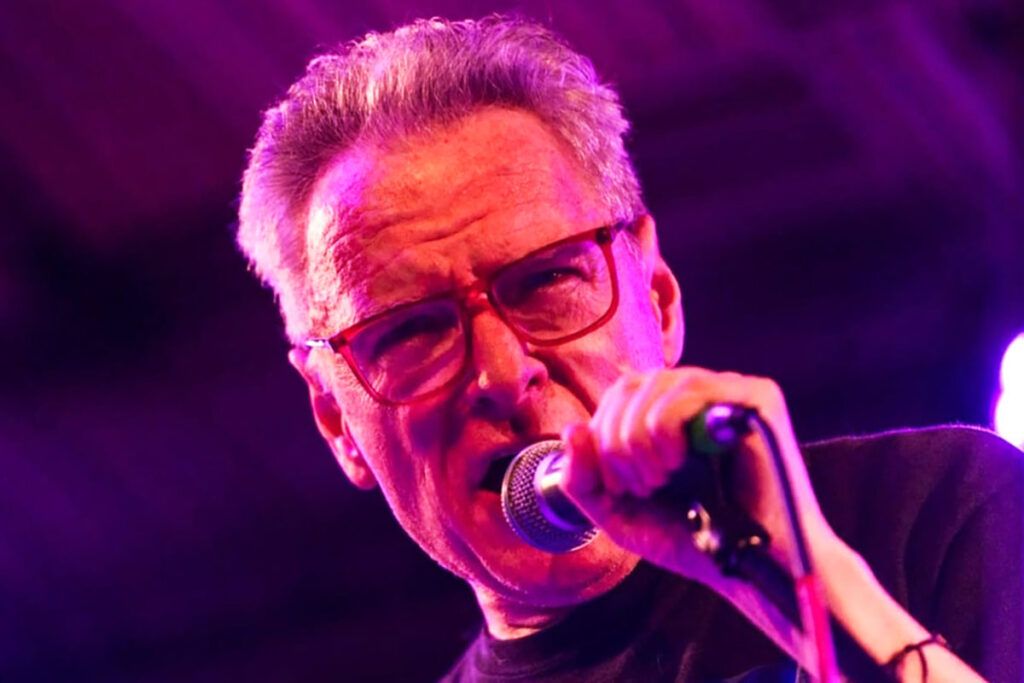 Andrea Prodan: entre Romapagana y Bowie Remembered, el legado de Luca, la reedición de "Viva Voce" y su necesidad de tocar en vivo 2 Andrea Prodan: entre Romapagana y Bowie Remembered, el legado de Luca, la reedición de "Viva Voce" y su necesidad de tocar en vivo