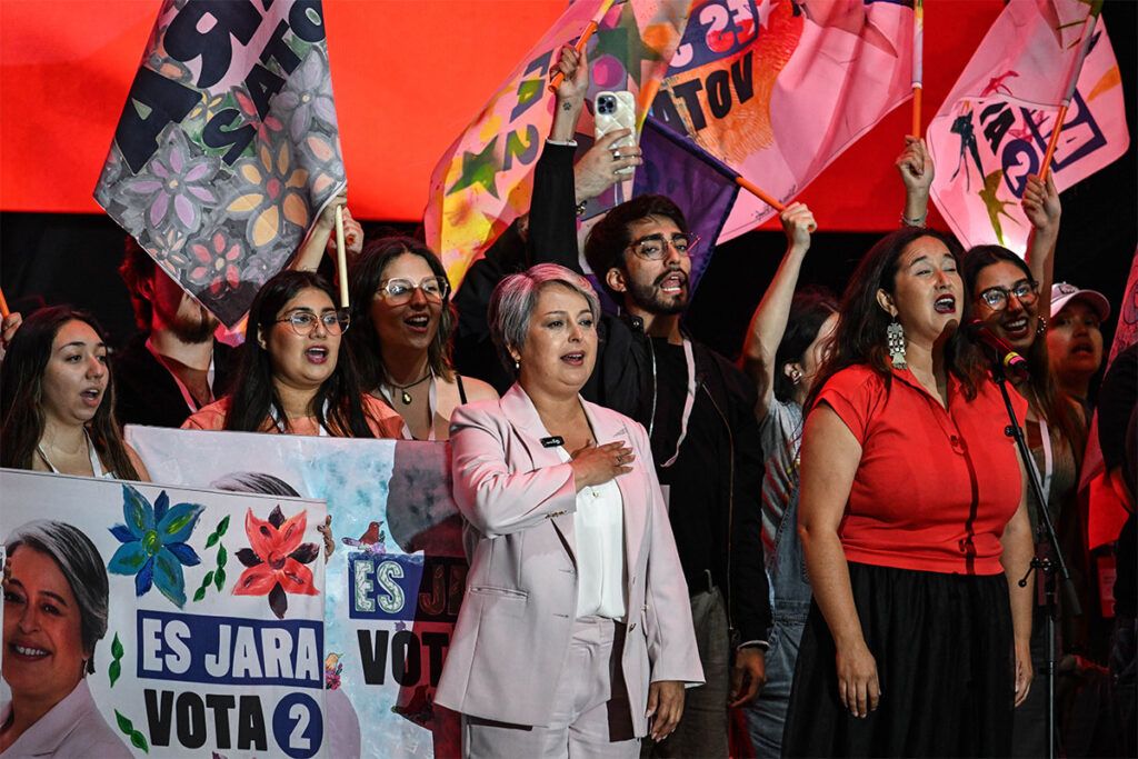 La cena en Chile está servida para Kast, pero quién sabe 1 La cena en Chile está servida para Kast, pero quién sabe