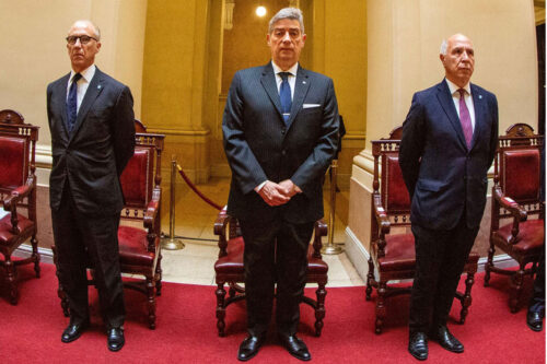 La Corte lleva un año y nueve meses sin tratar el capítulo laboral del DNU 70/2023