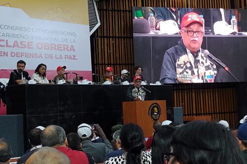 Desde Caracas: sindicatos del mundo denuncian el bloqueo y la amenaza militar contra Venezuela