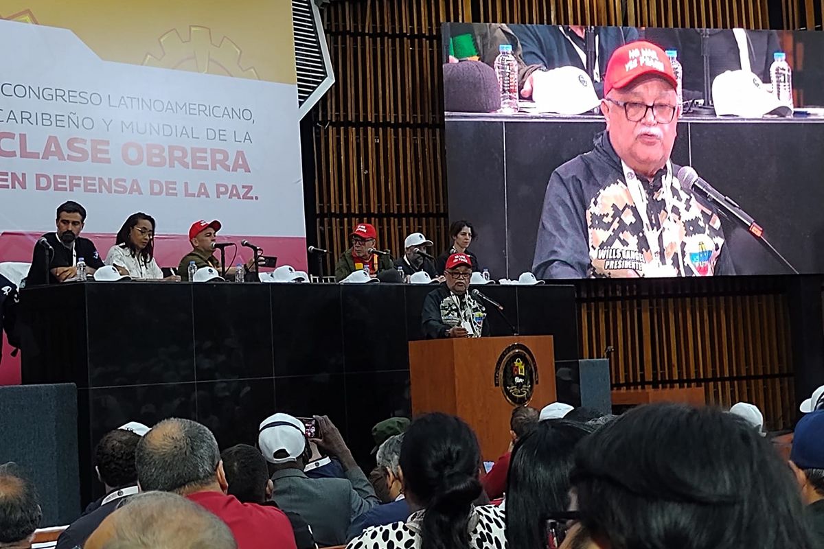Desde Caracas: sindicatos del mundo denuncian el bloqueo y la amenaza militar contra Venezuela