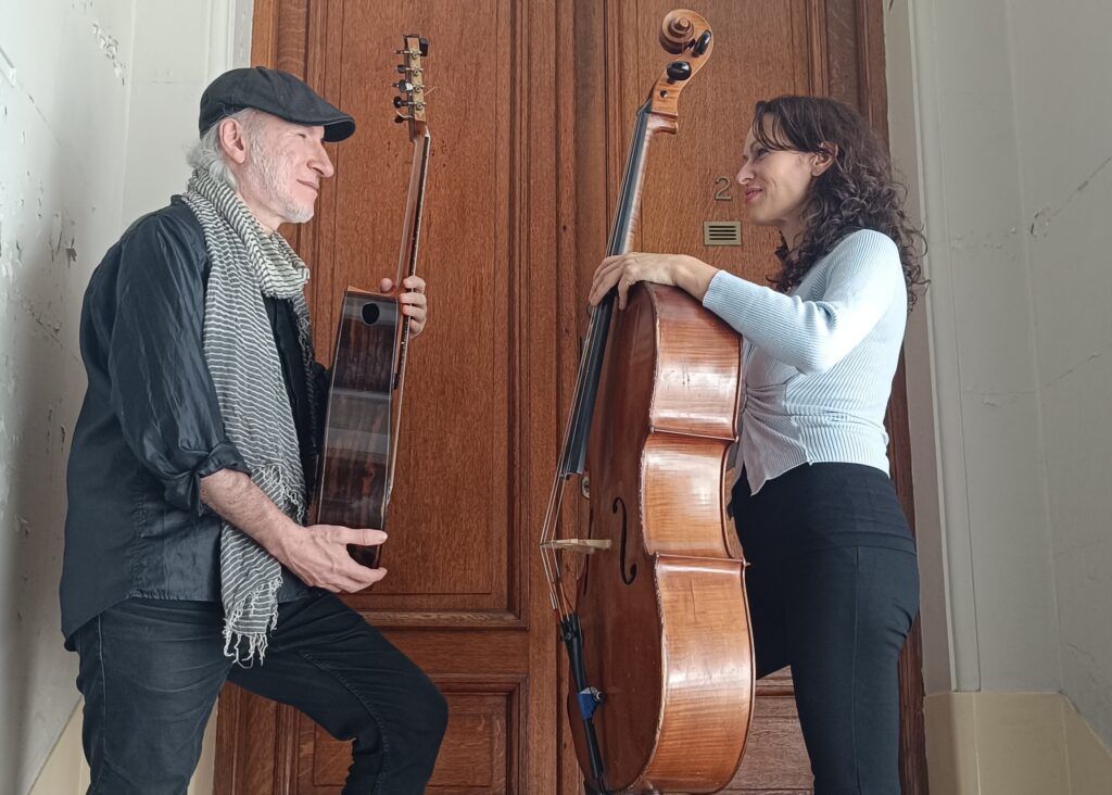 Quique Sinesi y Astrid Motura presentan "La Magia" 1 Quique Sinesi y Astrid Motura presentan "La Magia"
