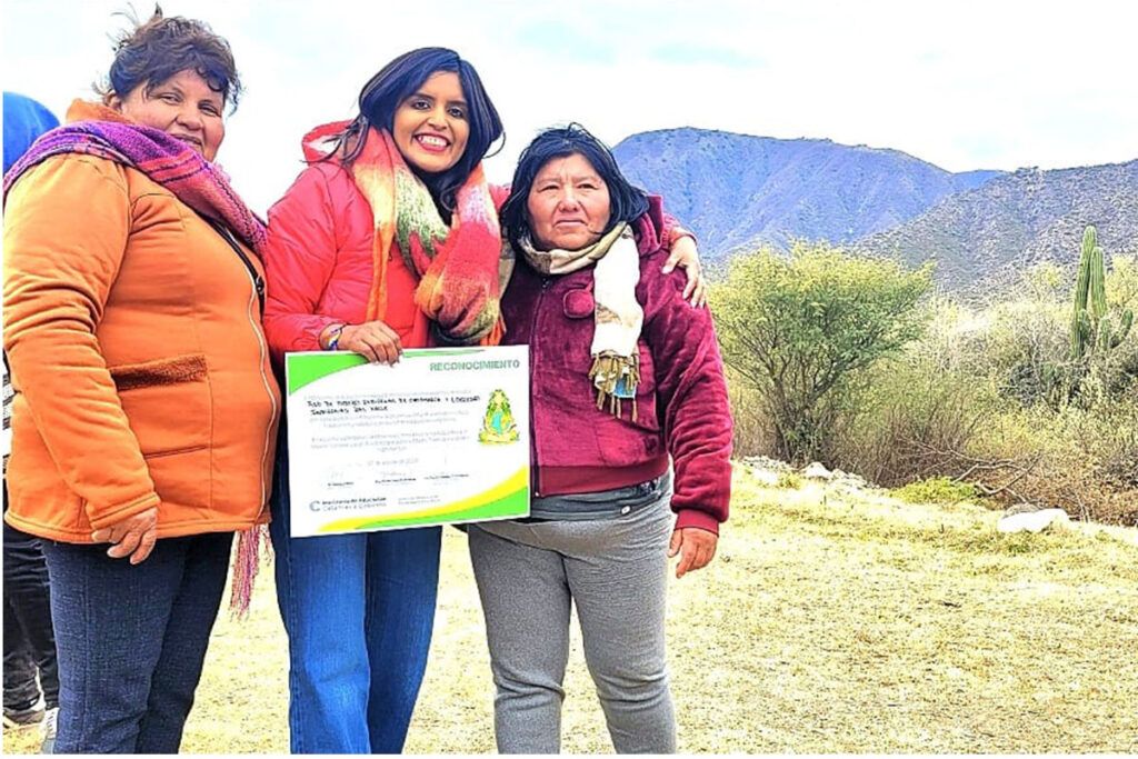 Mujeres indígenas que cuidan: mucho más que trabajo no pago 1 Mujeres indígenas que cuidan: mucho más que trabajo no pago