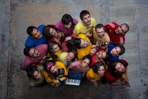 Oiga! despide el año con Teresa Parodi en una gran fiesta cooperativa y con nuevos desafíos musicales