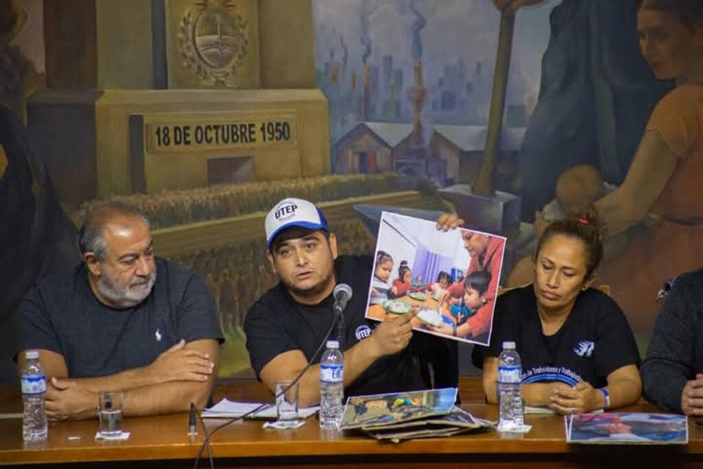 Trabajo y comunidad 1 Trabajo y comunidad