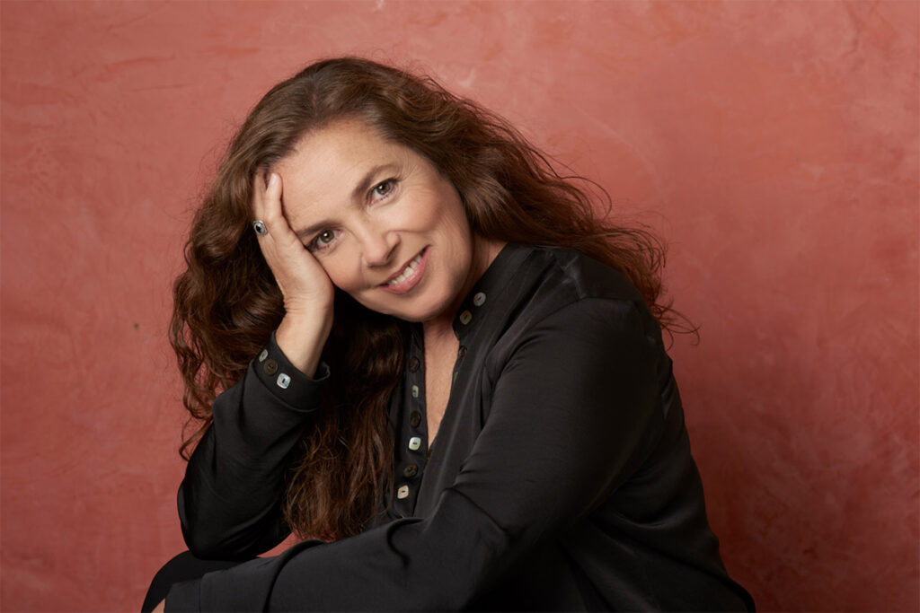 Sandra Mihanovich: “Celeste es una de las mejores autoras de nuestro país, al nivel de Charly García”