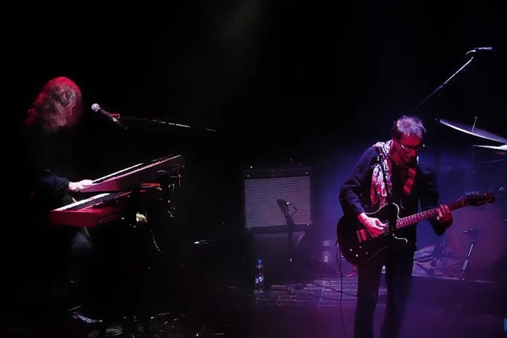 "Corre hacia tu vida", el segundo disco de Trigémino con el que la banda de culto de los 70 vuelve a las andadas