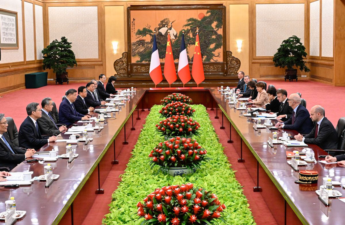 Macron pidió a Xi “superar desacuerdos” y destacó su rol en la guerra en Ucrania